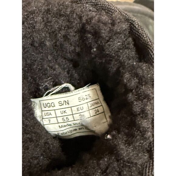 UGG BOOTS SUEDE/WOOL BLACK SIZE 7 - Picture 6 of 6